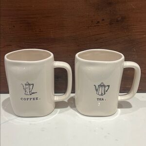 🔥‼️Rae Dunn White Ceramic 'Coffee' and 'Tea' Mugs Set‼️🔥